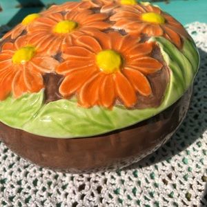 MCM Daisy Trinket Box